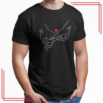 Koszulka z nadrukiem splecione dłonie imiona prezent dla pary